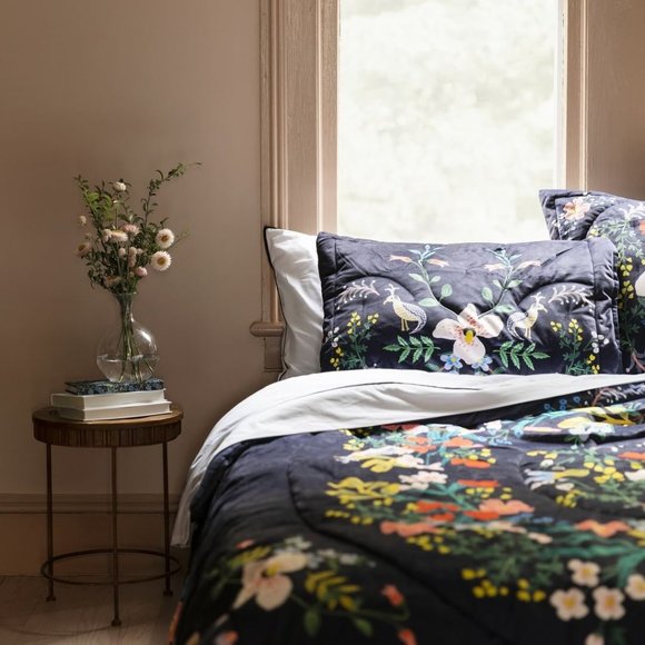 Anthropologie Other - Anthropologie Rifle Paper Velvet Luxembourg Navy Blue Floral King Shams One Pair